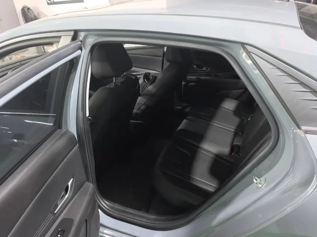 2021 Hyundai Elantra 1.5L 115HP L4 CVT,autocango,china used car exporter,china ev exporter,chinese used car exporter,chinese used ev exporter