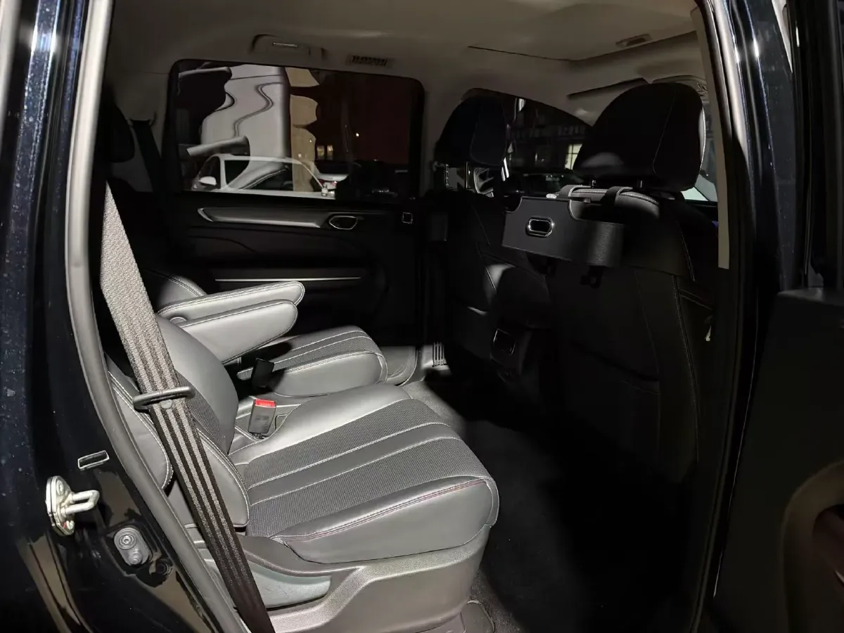 2023 GAC Trumpchi M6 1.5T 177HP L4 7DCT,autocango,china used car exporter,china ev exporter,chinese used car exporter,chinese used ev exporter