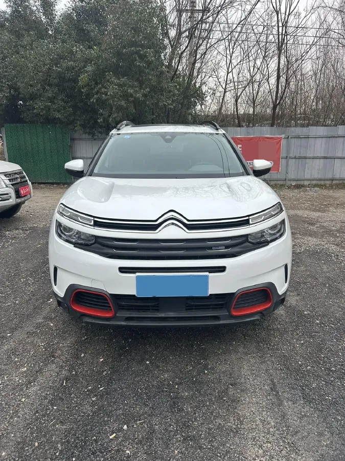 2018 Citroen C5 Aircross 1.6T 167HP L4 6AT,autocango,china used car exporter,china ev exporter,chinese used car exporter,chinese used ev exporter