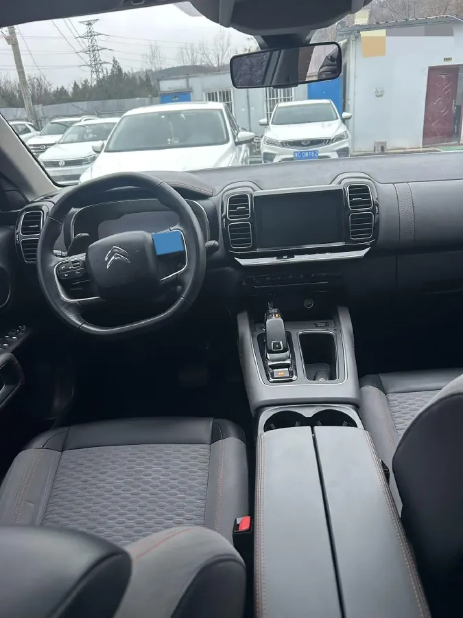 2018 Citroen C5 Aircross 1.6T 167HP L4 6AT,autocango,china used car exporter,china ev exporter,chinese used car exporter,chinese used ev exporter