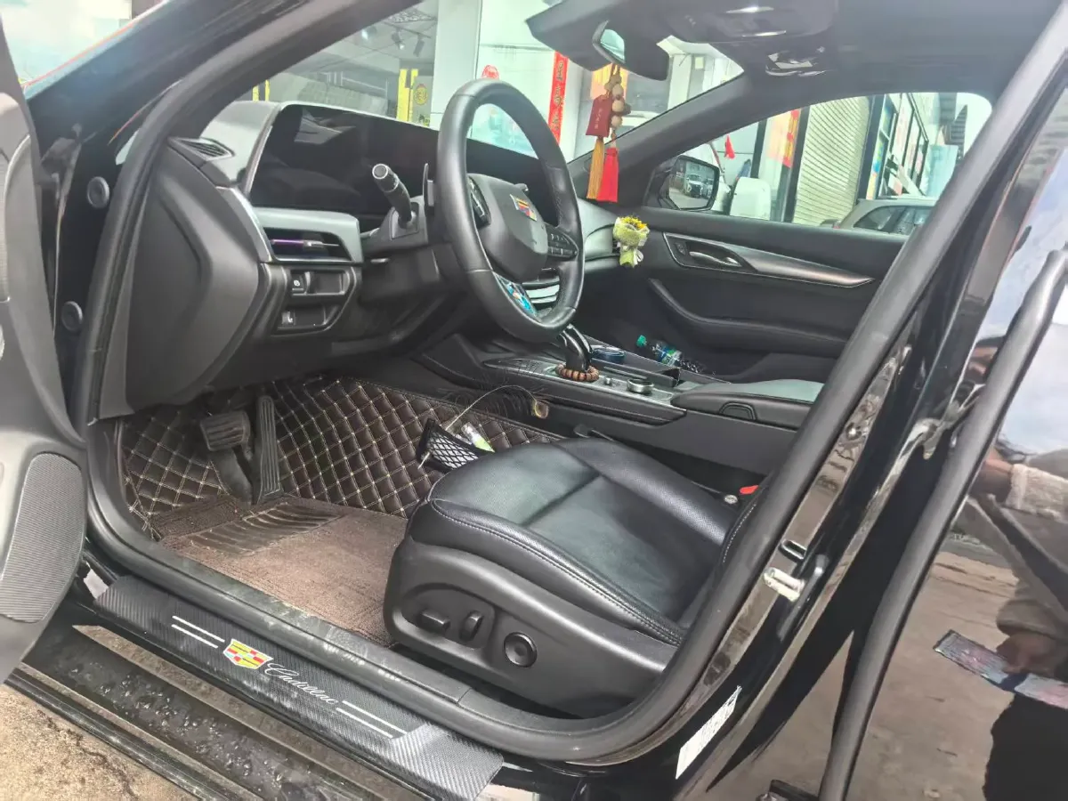 2024 Cadillac CT5 2.0T 237HP L4 10AT,autocango,china used car exporter,china ev exporter,chinese used car exporter,chinese used ev exporter