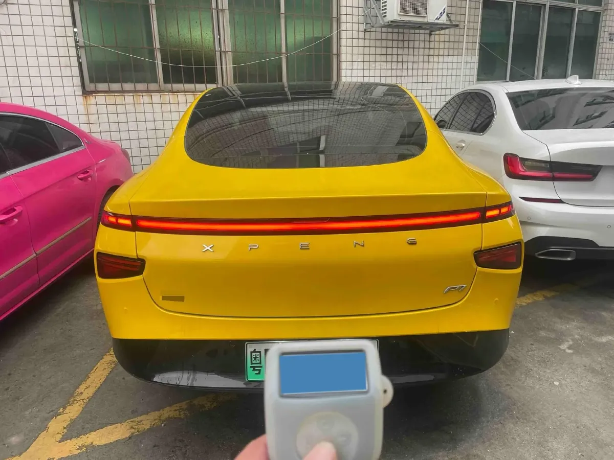 2020 Xpeng P7 BEV 70.8KWH,autocango,china used car exporter,china ev exporter,chinese used car exporter,chinese used ev exporter
