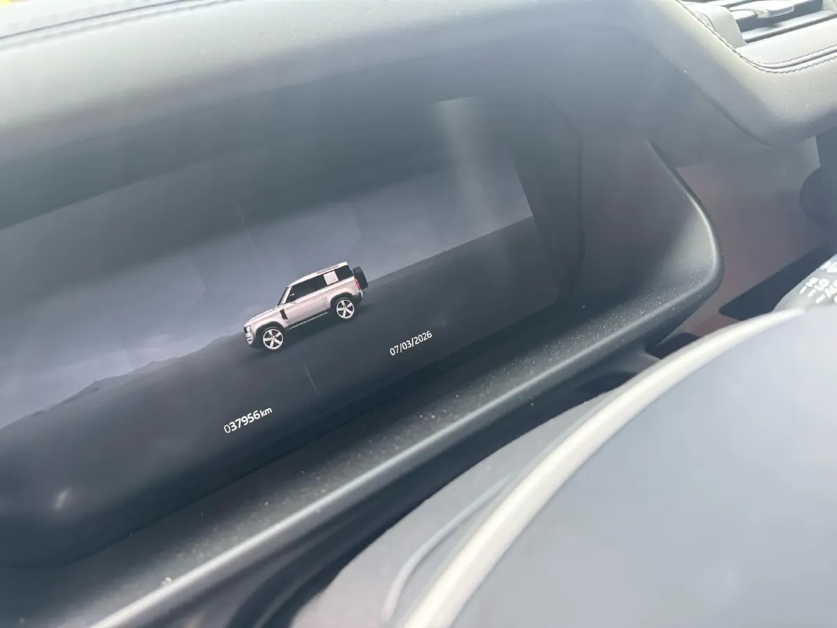 2024 Land Rover Defender 3.0T 400HP L6 8AT,autocango,china used car exporter,china ev exporter,chinese used car exporter,chinese used ev exporter