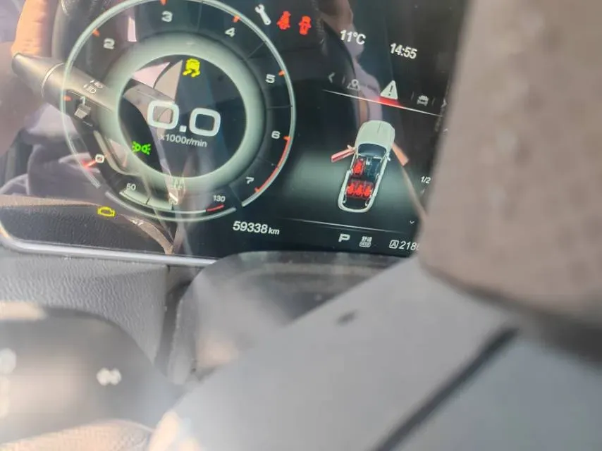 2019 HongQi HS5 2.0T 224HP L4 6AT,autocango,china used car exporter,china ev exporter,chinese used car exporter,chinese used ev exporter