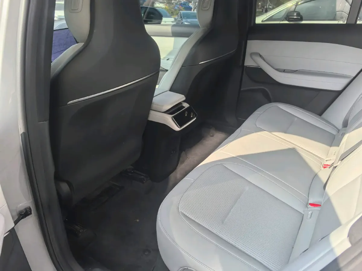 2023 NIO ES6 BEV 75KWH,autocango,china used car exporter,china ev exporter,chinese used car exporter,chinese used ev exporter