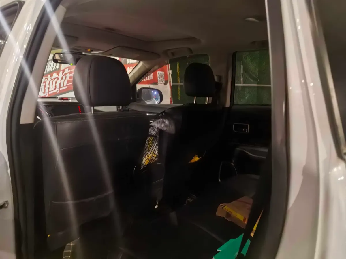 2018 Mitsubishi Outlander 2.4L 192HP L4 CVT,autocango,china used car exporter,china ev exporter,chinese used car exporter,chinese used ev exporter