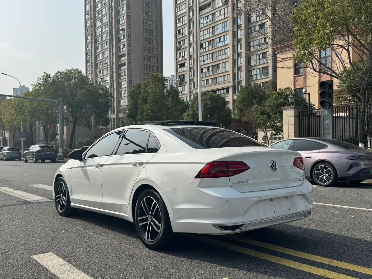 2019 Volkswagen Passat 1.4T 150HP L4 7DCT,autocango,china used car exporter,china ev exporter,chinese used car exporter,chinese used ev exporter