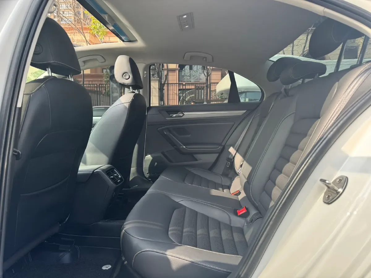 2019 Volkswagen Passat 1.4T 150HP L4 7DCT,autocango,china used car exporter,china ev exporter,chinese used car exporter,chinese used ev exporter