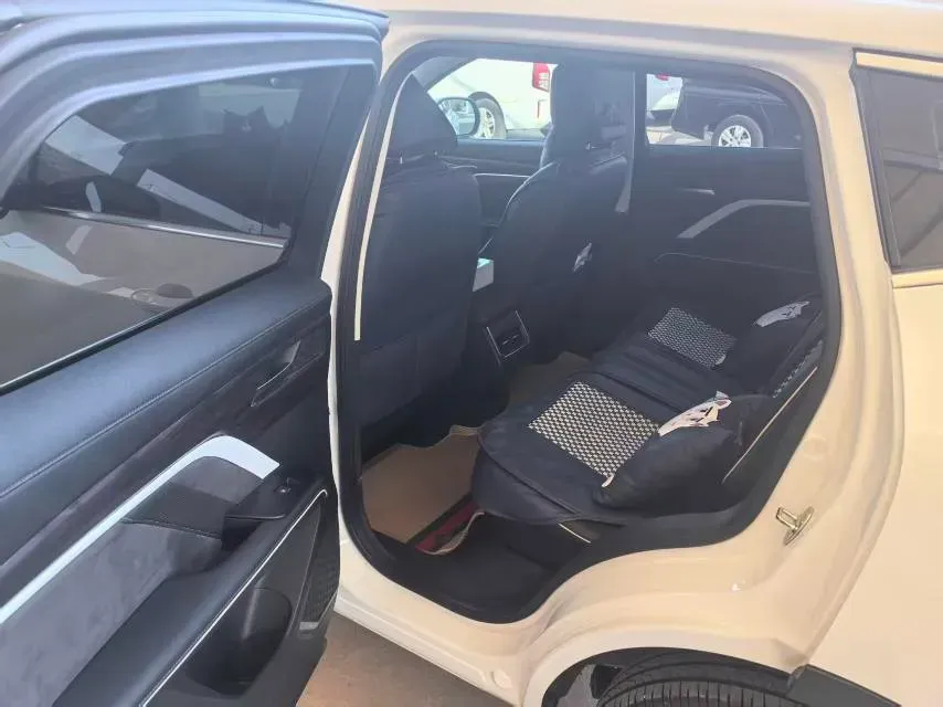 2023 Haval H6 1.5T 150HP L4 7DCT,autocango,china used car exporter,china ev exporter,chinese used car exporter,chinese used ev exporter