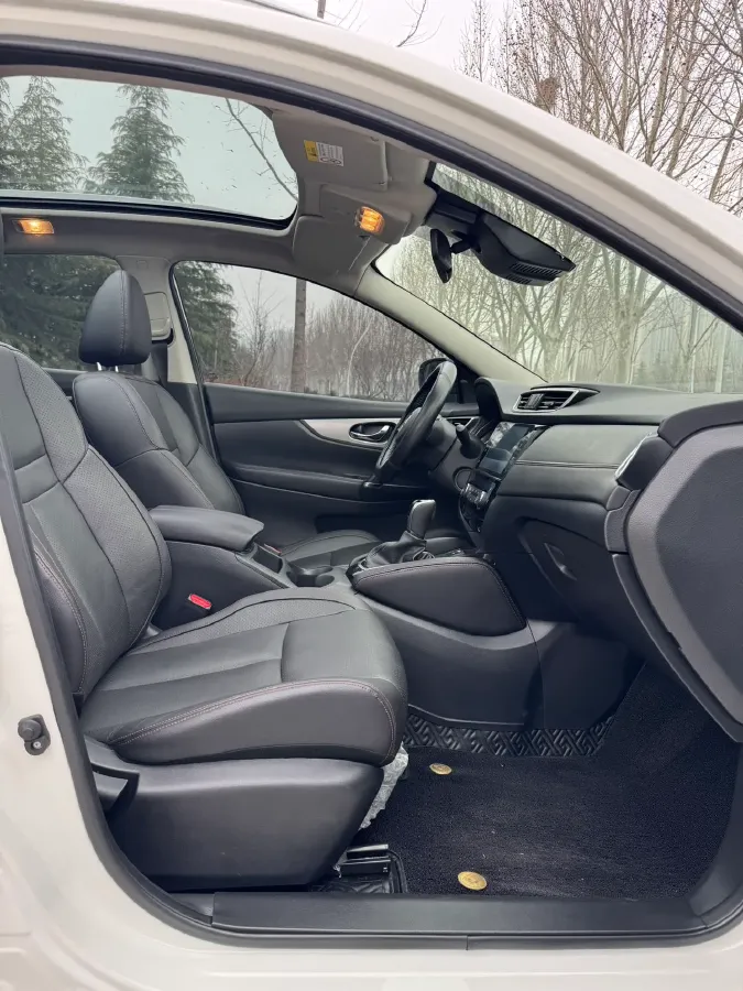 2022 Nissan Qashqai 2.0L 151HP L4 CVT,autocango,china used car exporter,china ev exporter,chinese used car exporter,chinese used ev exporter