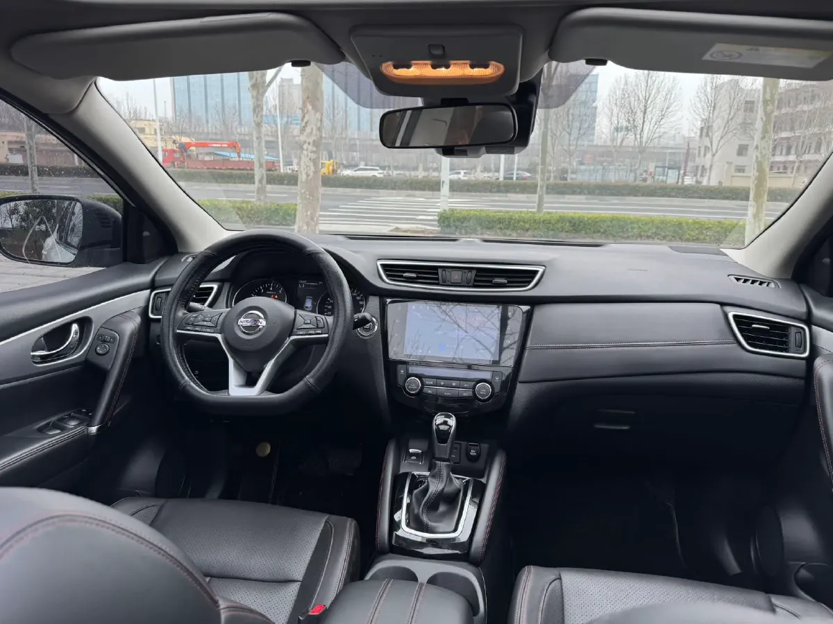 2022 Nissan Qashqai 2.0L 151HP L4 CVT,autocango,china used car exporter,china ev exporter,chinese used car exporter,chinese used ev exporter