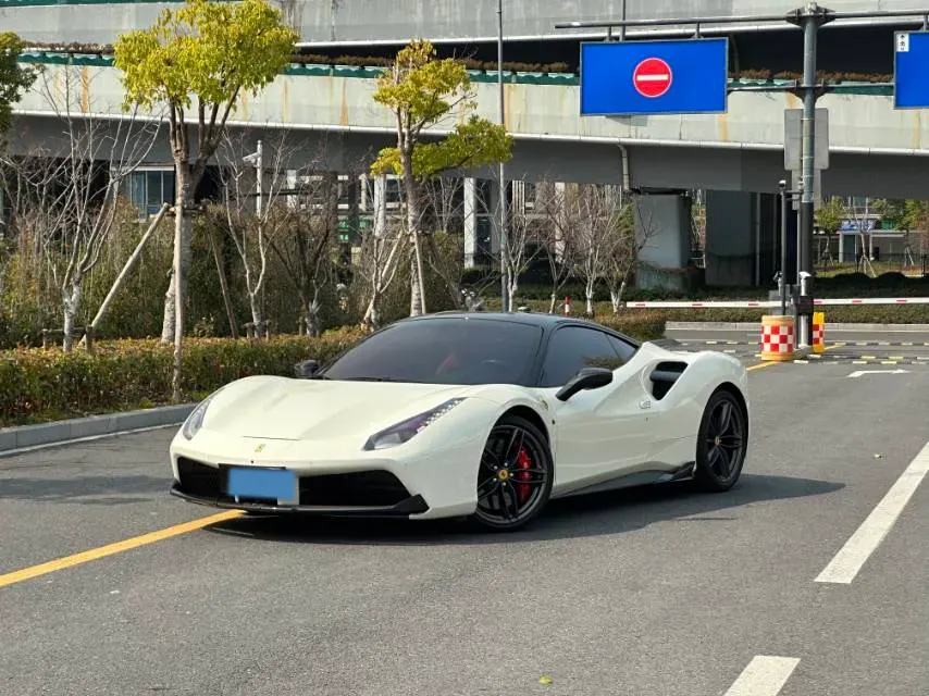 2015 Ferrari 488 3.9T 670HP V8 7DCT,autocango,china used car exporter,china ev exporter,chinese used car exporter,chinese used ev exporter