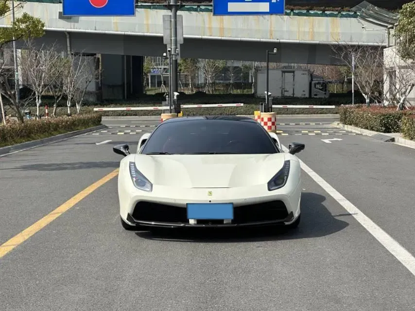 2015 Ferrari 488 3.9T 670HP V8 7DCT,autocango,china used car exporter,china ev exporter,chinese used car exporter,chinese used ev exporter