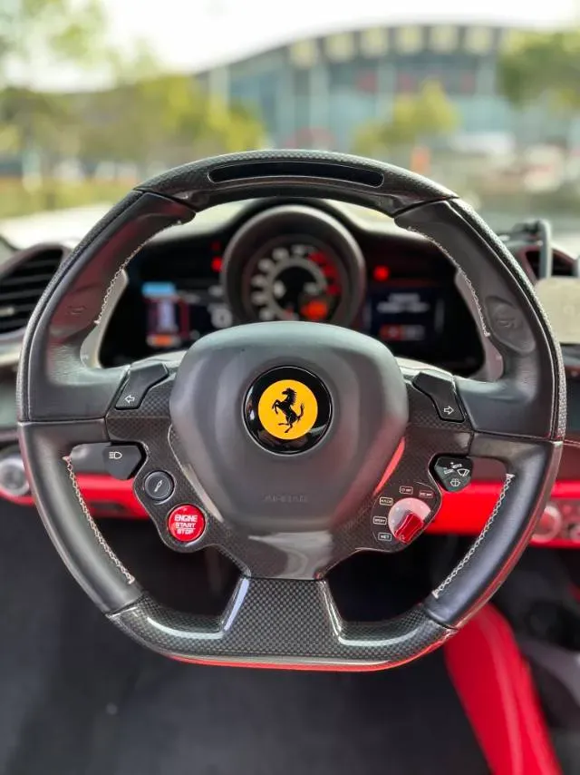 2015 Ferrari 488 3.9T 670HP V8 7DCT,autocango,china used car exporter,china ev exporter,chinese used car exporter,chinese used ev exporter