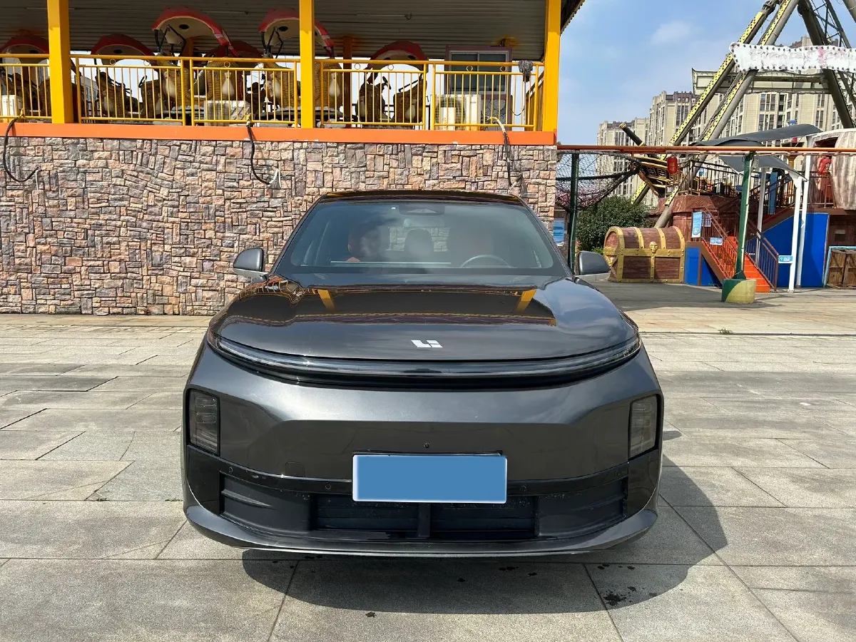 2024 Li L6 Range Extended 154HP L4 REEV 36.8KWH,autocango,china used car exporter,china ev exporter,chinese used car exporter,chinese used ev exporter