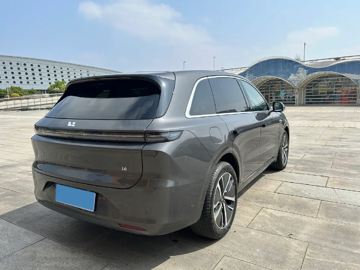 2024 Li L6 Range Extended 154HP L4 REEV 36.8KWH,autocango,china used car exporter,china ev exporter,chinese used car exporter,chinese used ev exporter