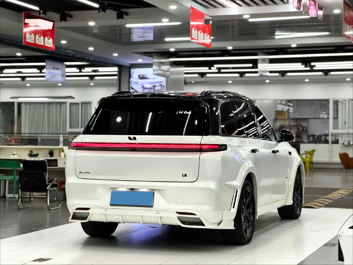 2023 Li L8 Range Extended 154HP REEV 40.9KWH,autocango,china used car exporter,china ev exporter,chinese used car exporter,chinese used ev exporter