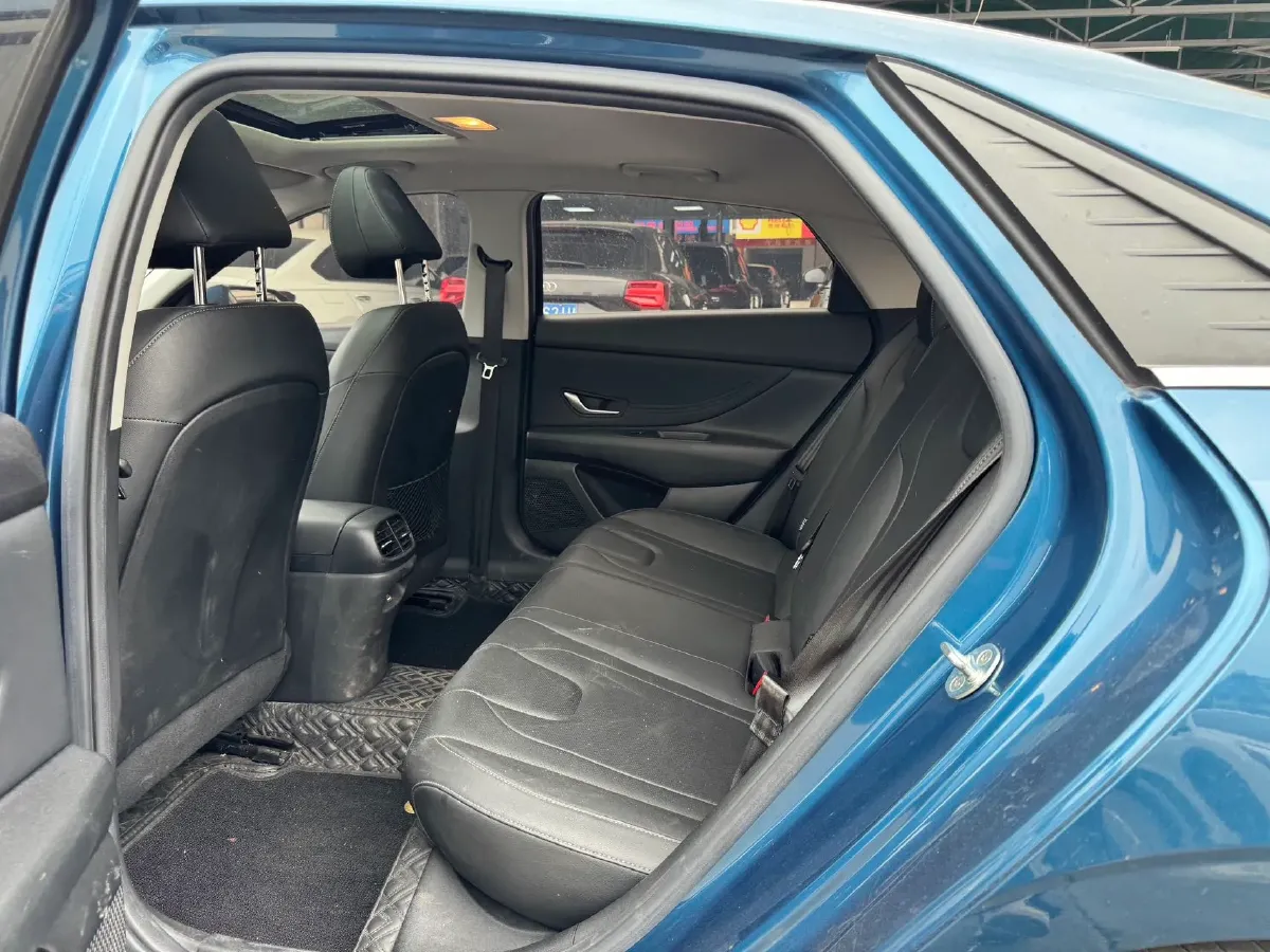 2022 Hyundai Elantra 1.5L 115HP L4 CVT,autocango,china used car exporter,china ev exporter,chinese used car exporter,chinese used ev exporter