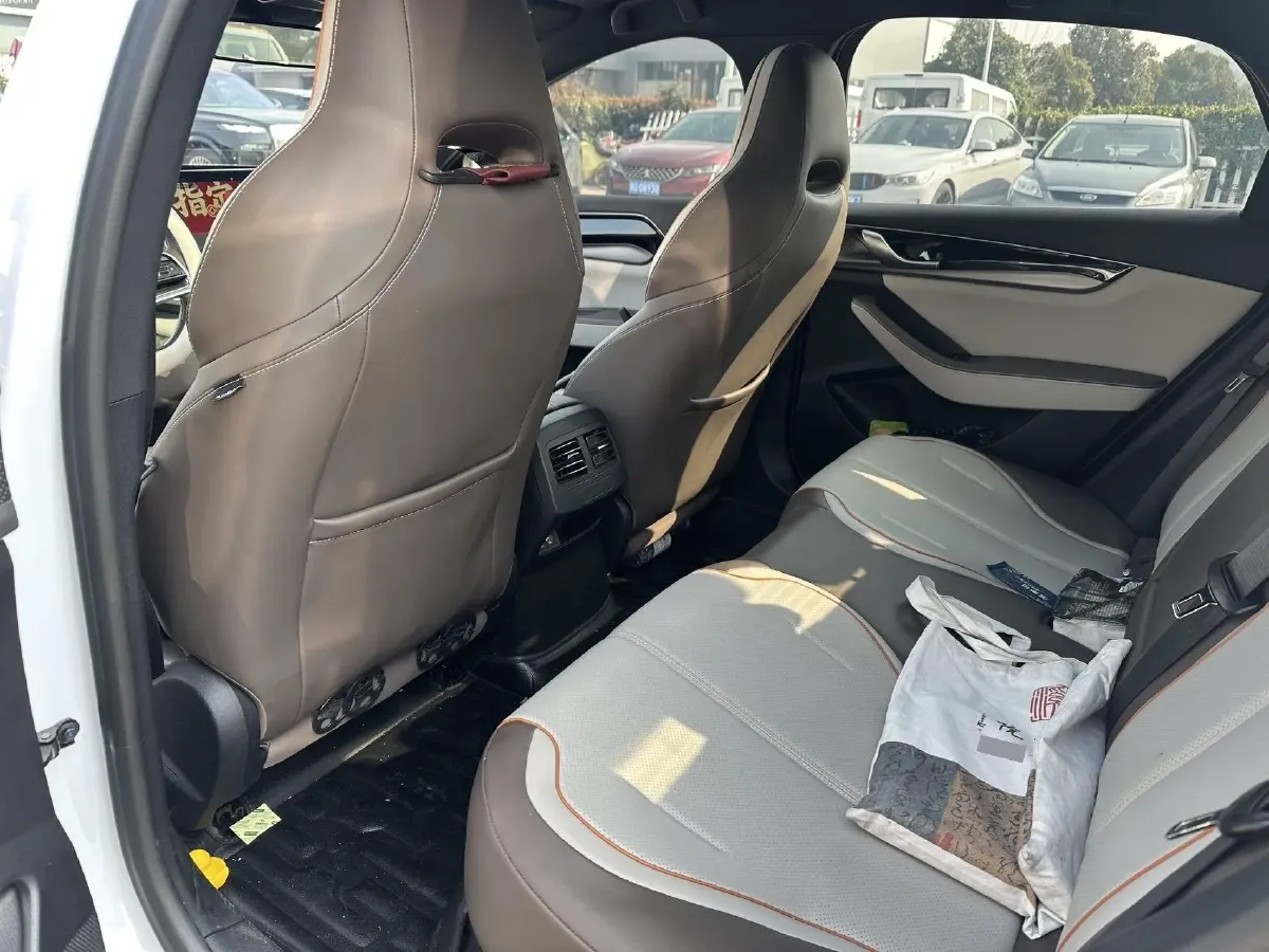 2023 BYD Qin Plus 1.5L 110HP L4 E-CVT PHEV 18.32KWH,autocango,china used car exporter,china ev exporter,chinese used car exporter,chinese used ev exporter