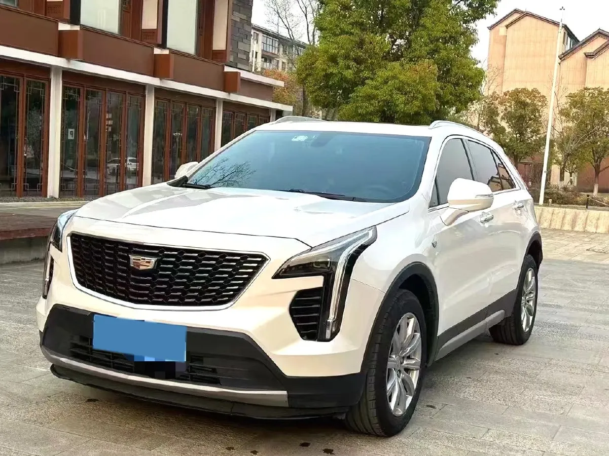 2021 Cadillac XT4 2.0T 237HP L4 9AT,autocango,china used car exporter,china ev exporter,chinese used car exporter,chinese used ev exporter