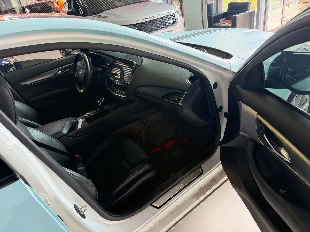 2021 Cadillac CT5 2.0T 237HP L4 10AT,autocango,china used car exporter,china ev exporter,chinese used car exporter,chinese used ev exporter