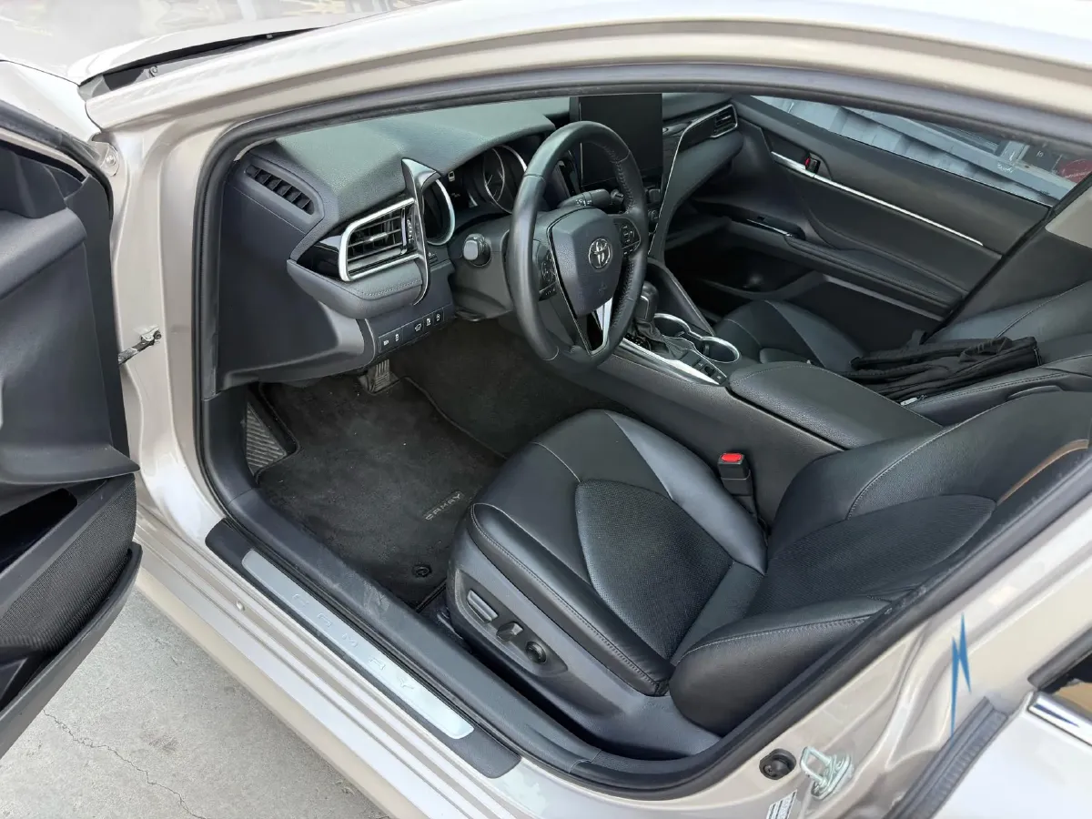 2021 Toyota Camry 2.0L 178HP L4 CVT,autocango,china used car exporter,china ev exporter,chinese used car exporter,chinese used ev exporter