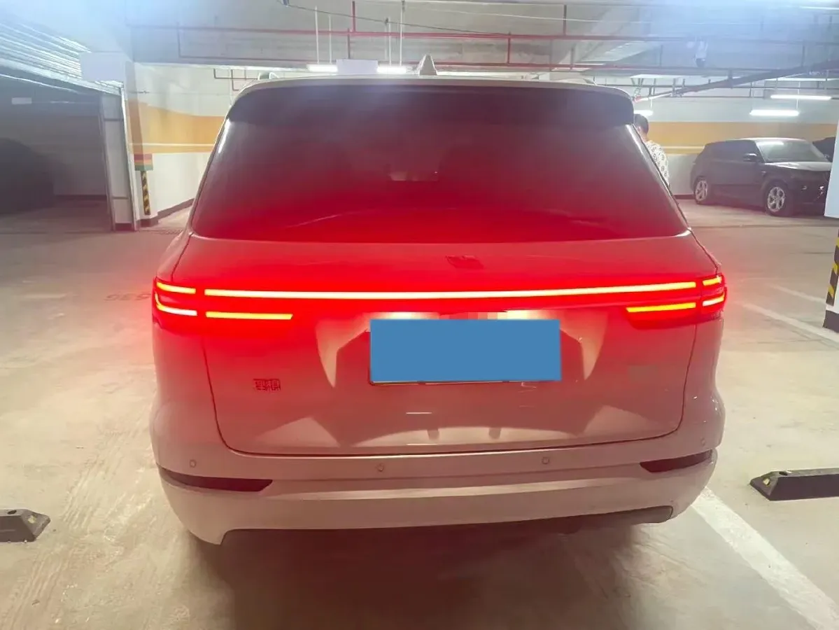 2021 Li ONE Range Extended 131HP REEV 40.5KWH,autocango,china used car exporter,china ev exporter,chinese used car exporter,chinese used ev exporter