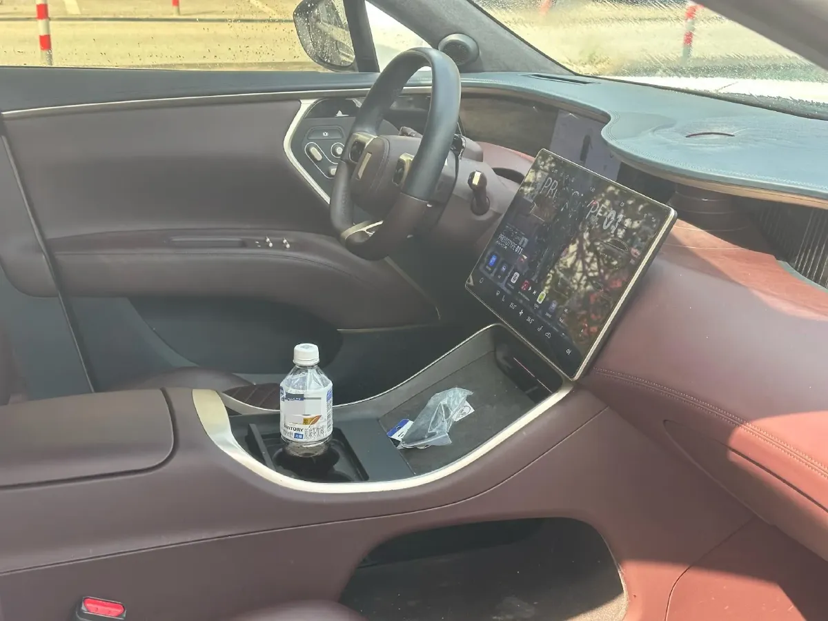 2023 Avatr 11 BEV 90.38KWH,autocango,china used car exporter,china ev exporter,chinese used car exporter,chinese used ev exporter