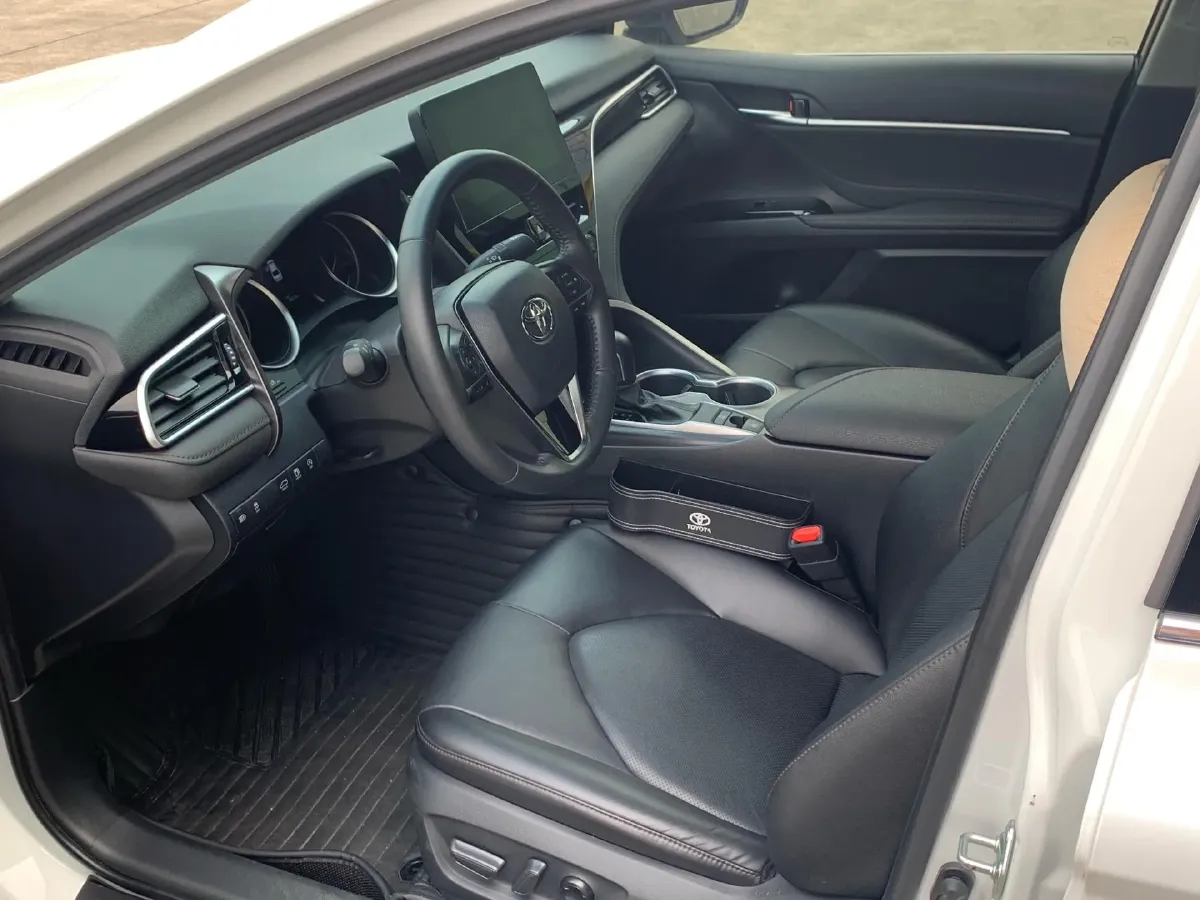 2023 Toyota Camry 2.0L 177HP L4 CVT,autocango,china used car exporter,china ev exporter,chinese used car exporter,chinese used ev exporter