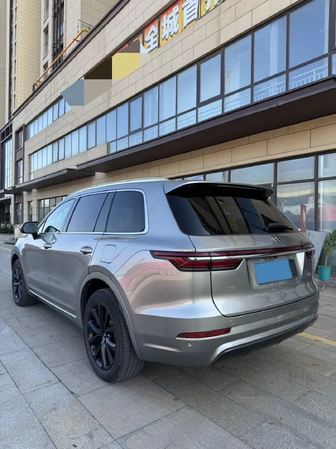 2020 Li ONE Range Extended 131HP REEV 40.5KWH,autocango,china used car exporter,china ev exporter,chinese used car exporter,chinese used ev exporter