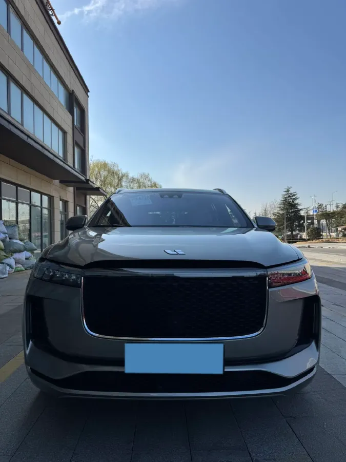 2020 Li ONE Range Extended 131HP REEV 40.5KWH,autocango,china used car exporter,china ev exporter,chinese used car exporter,chinese used ev exporter