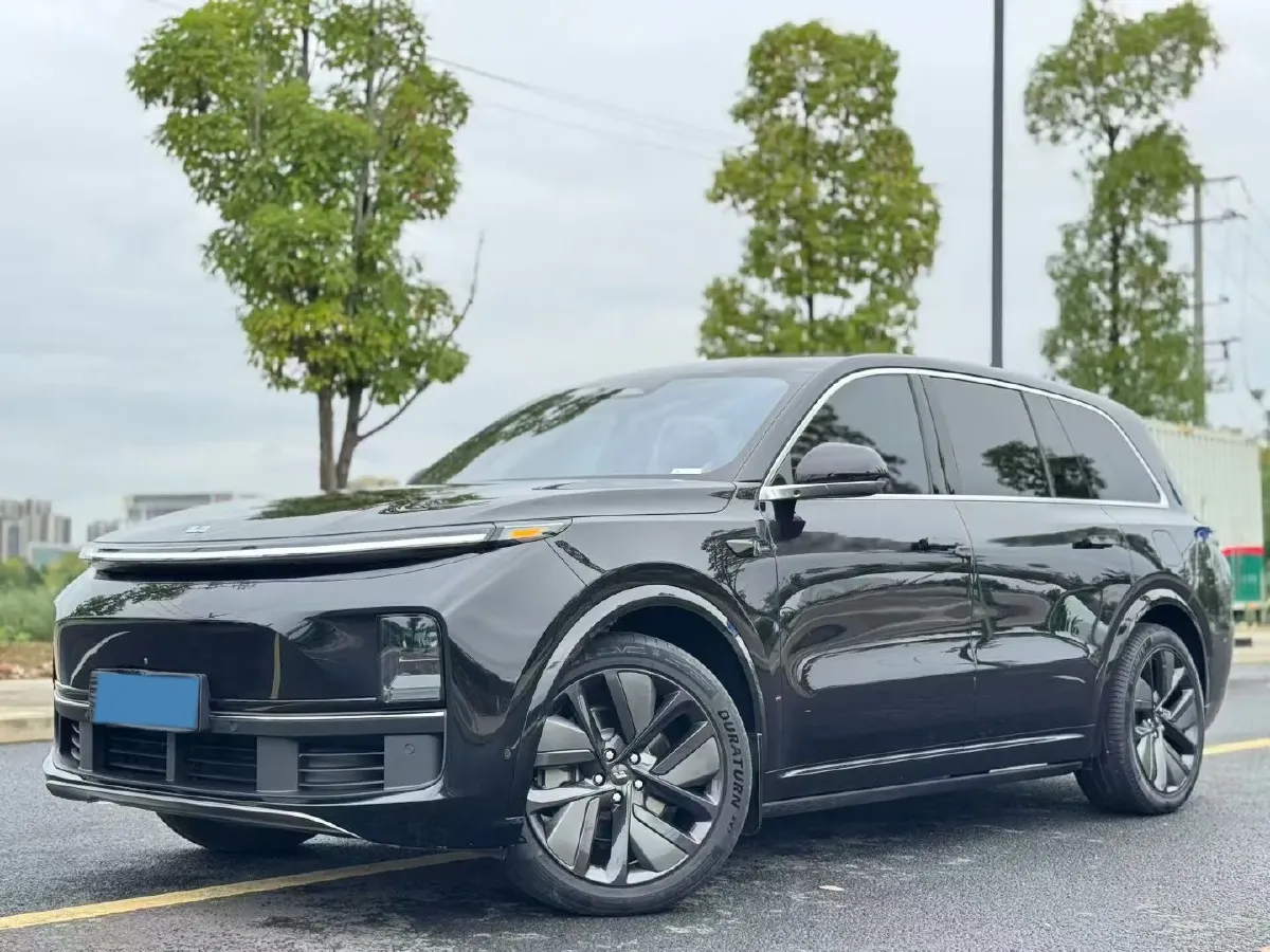 2023 Li L9 Range Extended 154HP REEV 42.6KWH,autocango,china used car exporter,china ev exporter,chinese used car exporter,chinese used ev exporter