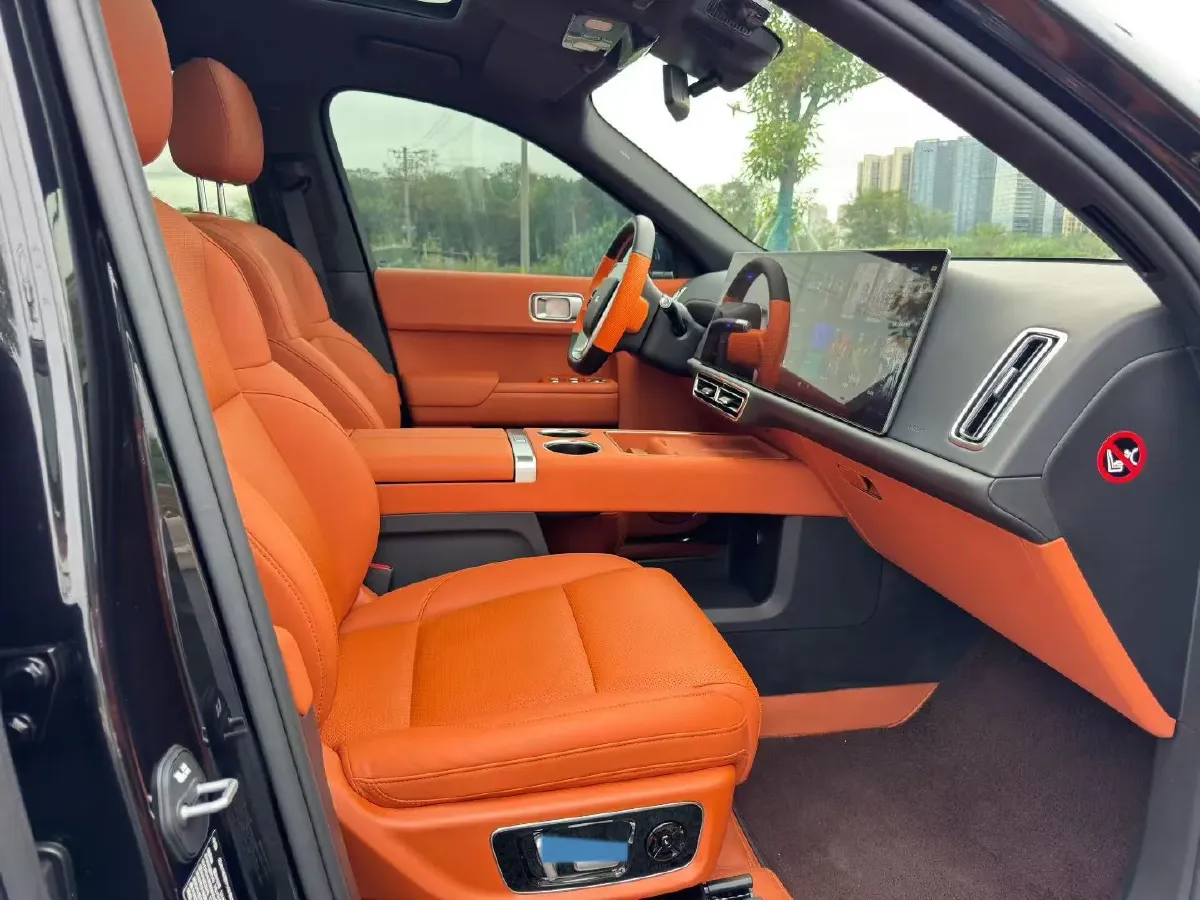 2023 Li L9 Range Extended 154HP REEV 42.6KWH,autocango,china used car exporter,china ev exporter,chinese used car exporter,chinese used ev exporter