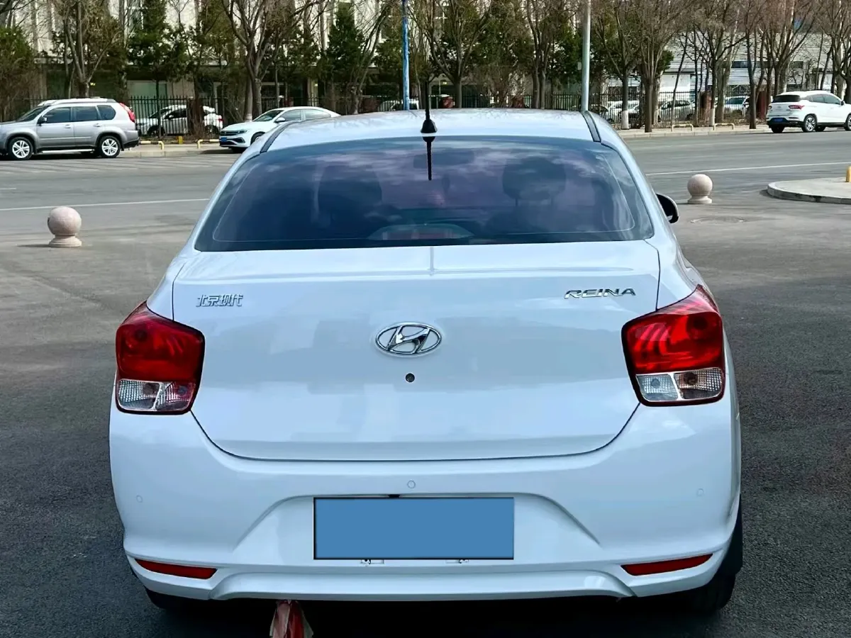 2017 Hyundai Reina 1.4L 95HP L4 4AT,autocango,china used car exporter,china ev exporter,chinese used car exporter,chinese used ev exporter