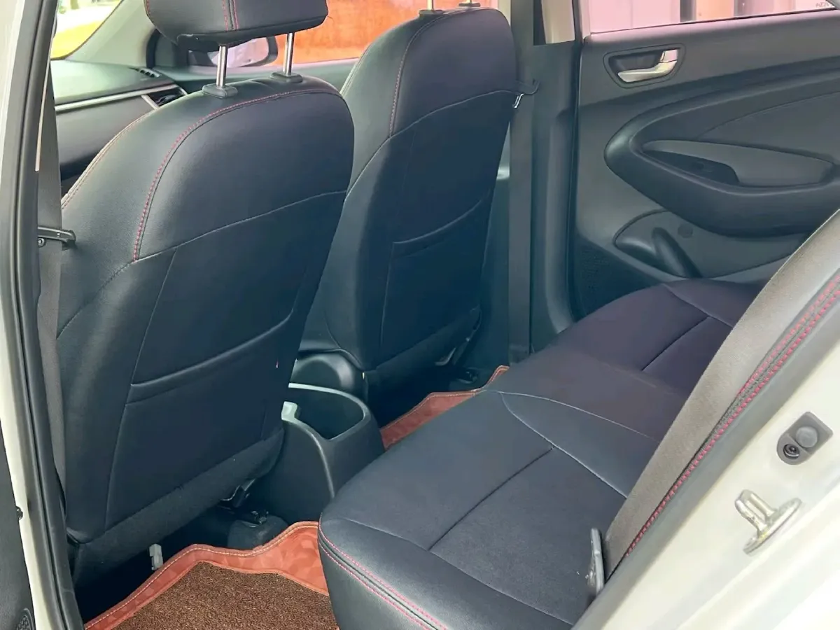 2017 Hyundai Reina 1.4L 95HP L4 4AT,autocango,china used car exporter,china ev exporter,chinese used car exporter,chinese used ev exporter