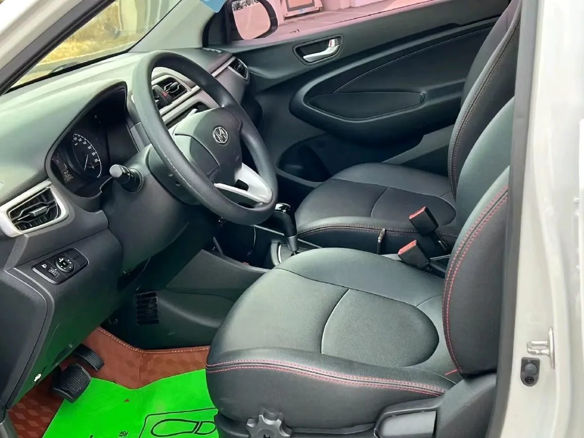 2017 Hyundai Reina 1.4L 95HP L4 4AT,autocango,china used car exporter,china ev exporter,chinese used car exporter,chinese used ev exporter