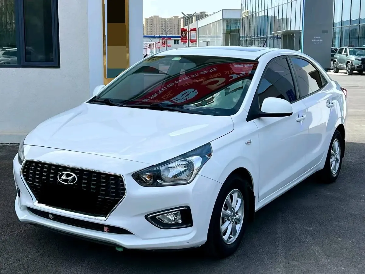 2017 Hyundai Reina 1.4L 95HP L4 4AT,autocango,china used car exporter,china ev exporter,chinese used car exporter,chinese used ev exporter