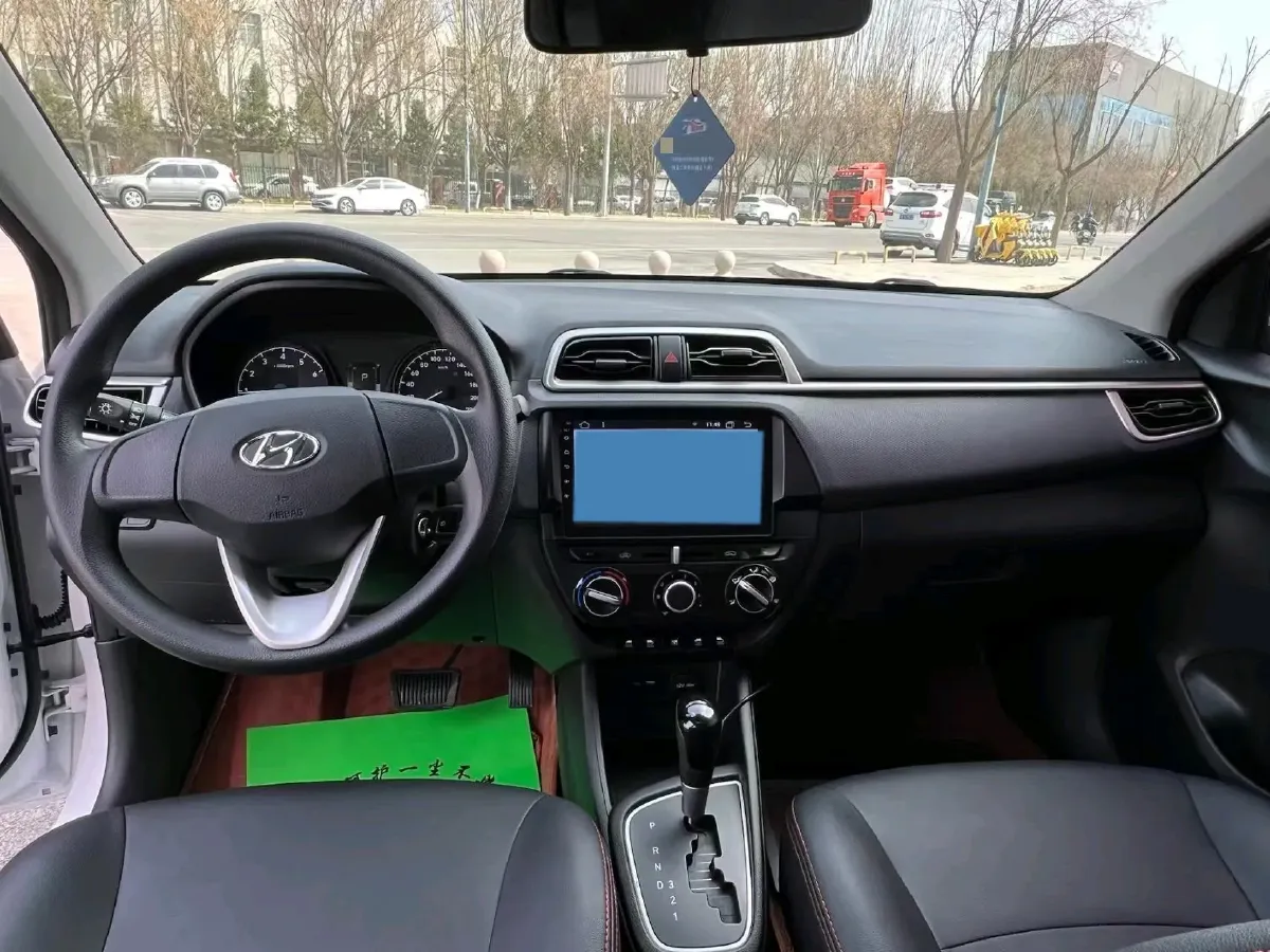 2017 Hyundai Reina 1.4L 95HP L4 4AT,autocango,china used car exporter,china ev exporter,chinese used car exporter,chinese used ev exporter