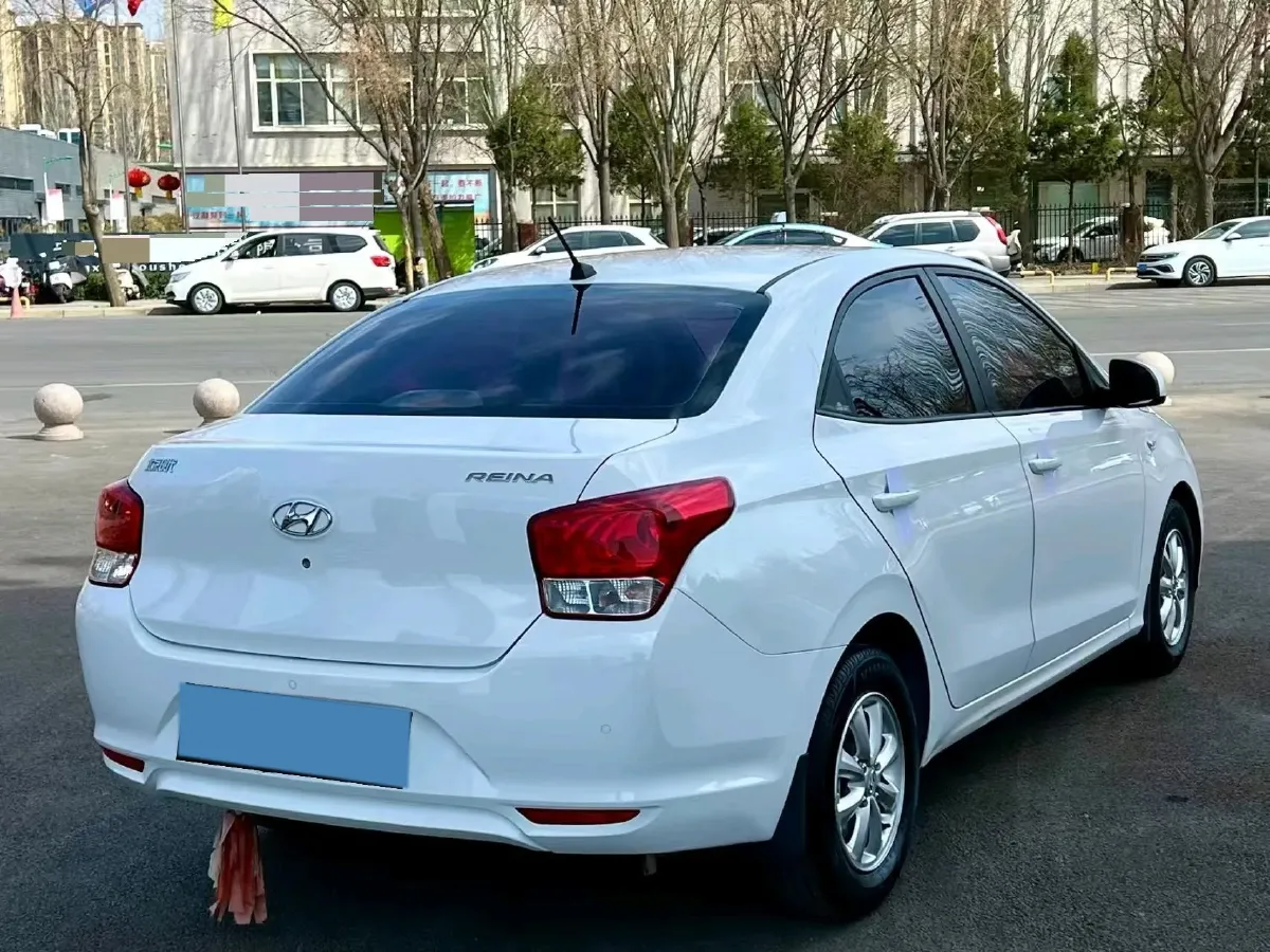 2017 Hyundai Reina 1.4L 95HP L4 4AT,autocango,china used car exporter,china ev exporter,chinese used car exporter,chinese used ev exporter
