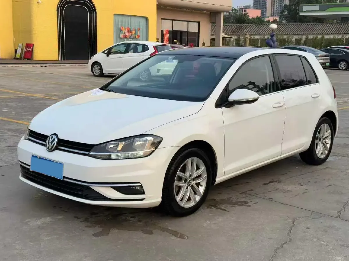 2019 Brilliance Auto V7 1.8T 231HP L4 7DCT,autocango,china used car exporter,china ev exporter,chinese used car exporter,chinese used ev exporter