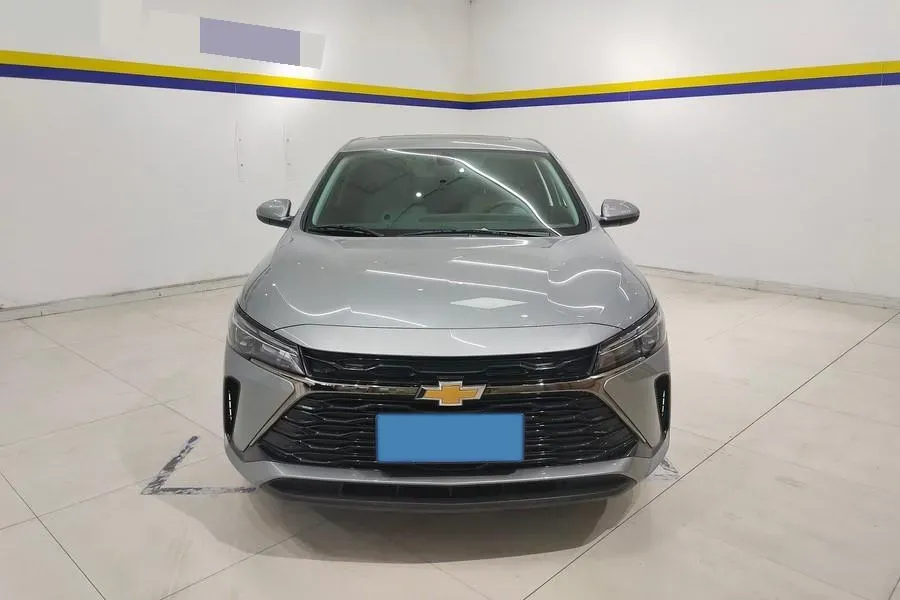 2024 Chevrolet Monza 1.5L 113HP L4 6DCT,autocango,china used car exporter,china ev exporter,chinese used car exporter,chinese used ev exporter