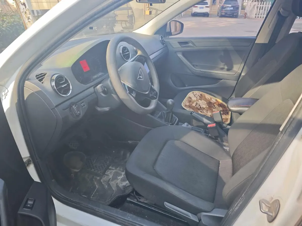 2021 Jetta VA3 1.5L 112HP L4 5MT,autocango,china used car exporter,china ev exporter,chinese used car exporter,chinese used ev exporter