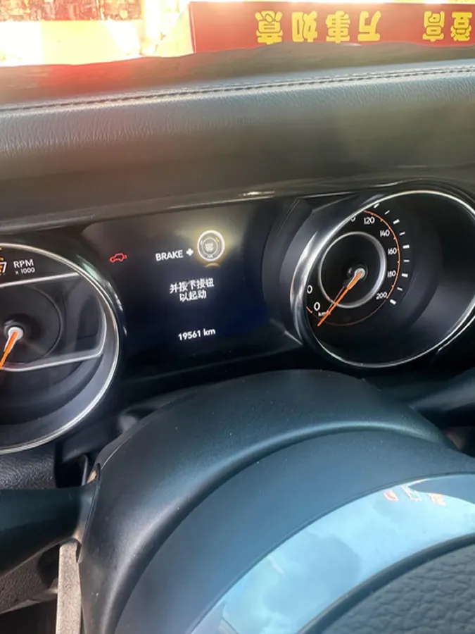 2022 Jeep Wrangler 2.0T 266HP L4 8AT,autocango,china used car exporter,china ev exporter,chinese used car exporter,chinese used ev exporter