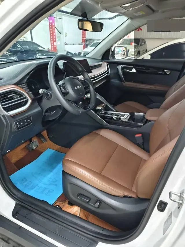 2021 Kia Sportage R 2.0L 161HP L4 6AT,autocango,china used car exporter,china ev exporter,chinese used car exporter,chinese used ev exporter