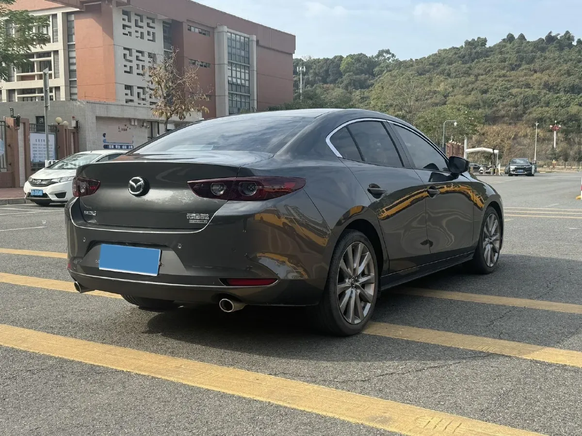 2020 Mazda 3 Axela 2.0L 158HP L4 6AT,autocango,china used car exporter,china ev exporter,chinese used car exporter,chinese used ev exporter