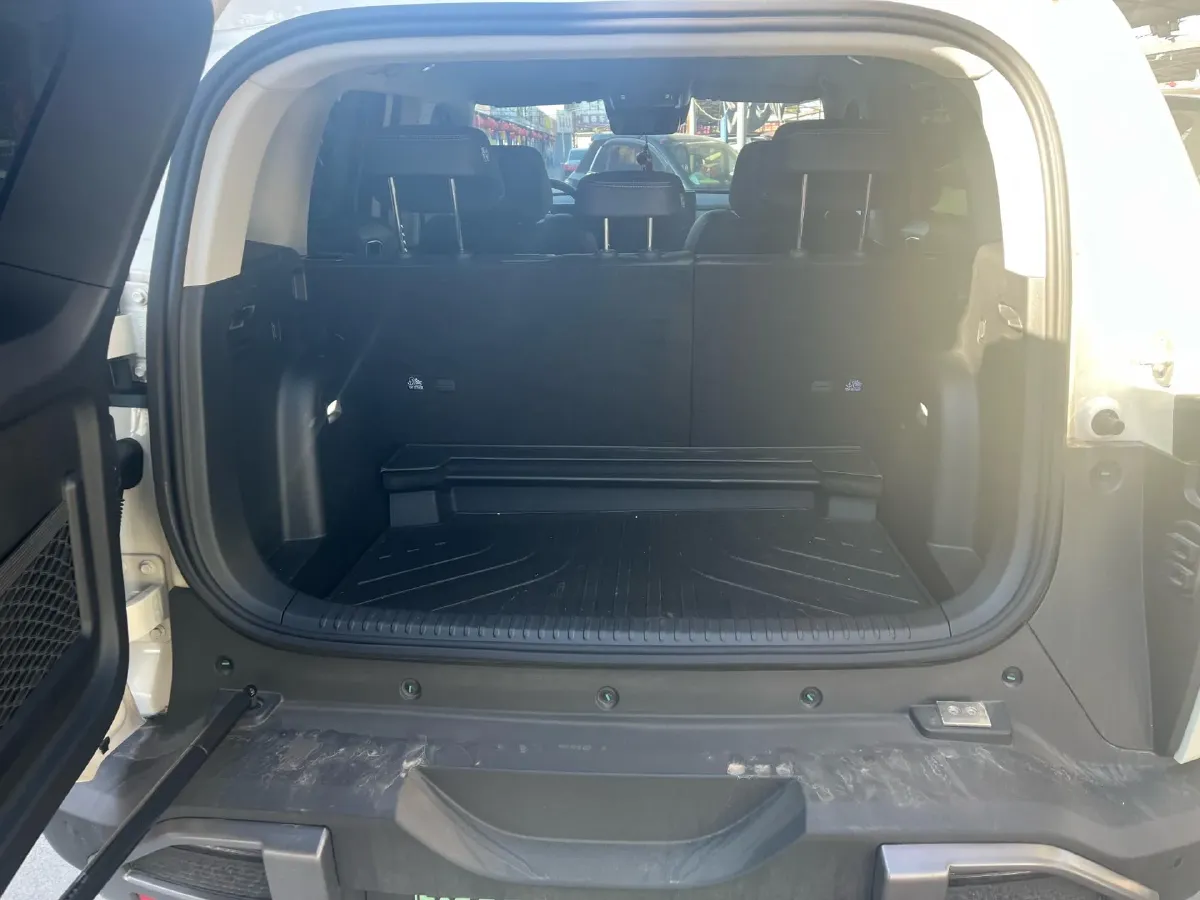 2025 FangChengBao Tai 3 BEV,autocango,china used car exporter,china ev exporter,chinese used car exporter,chinese used ev exporter