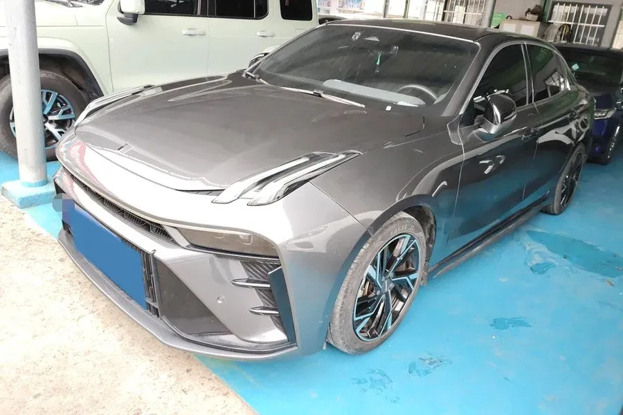 2023 MAXUS G50 1.5T 181HP L4 7DCT,autocango,china used car exporter,china ev exporter,chinese used car exporter,chinese used ev exporter