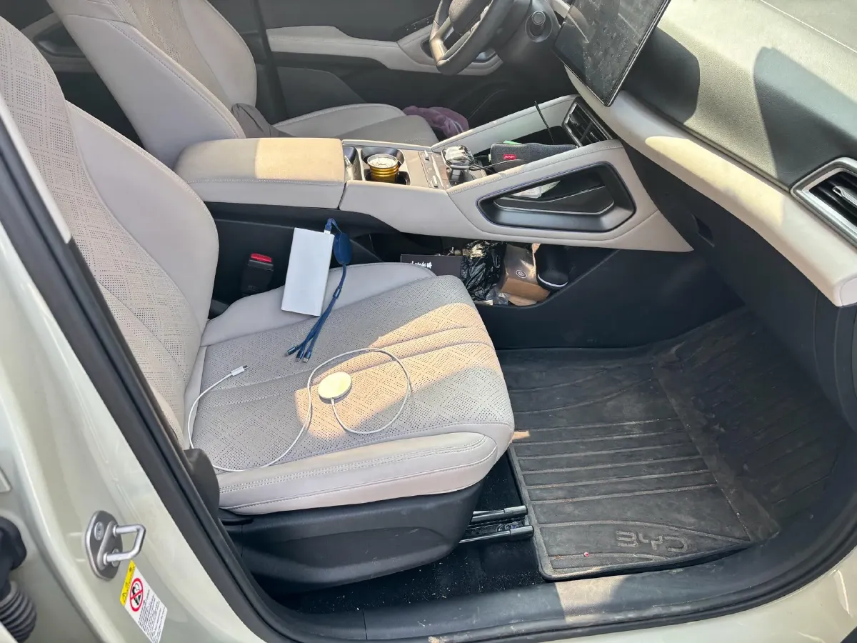 2024 BYD YuanUP BEV 45.12KWH,autocango,china used car exporter,china ev exporter,chinese used car exporter,chinese used ev exporter