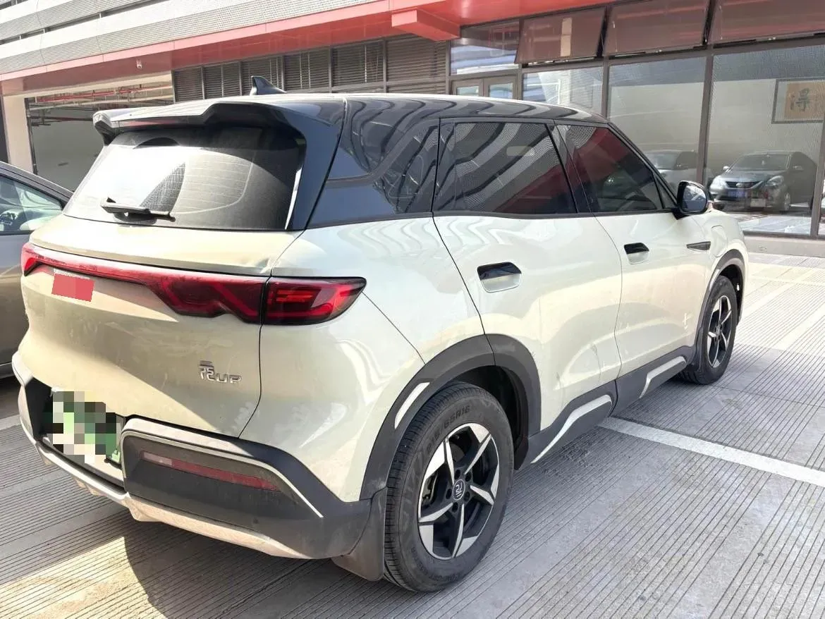 2024 BYD YuanUP BEV 45.12KWH,autocango,china used car exporter,china ev exporter,chinese used car exporter,chinese used ev exporter