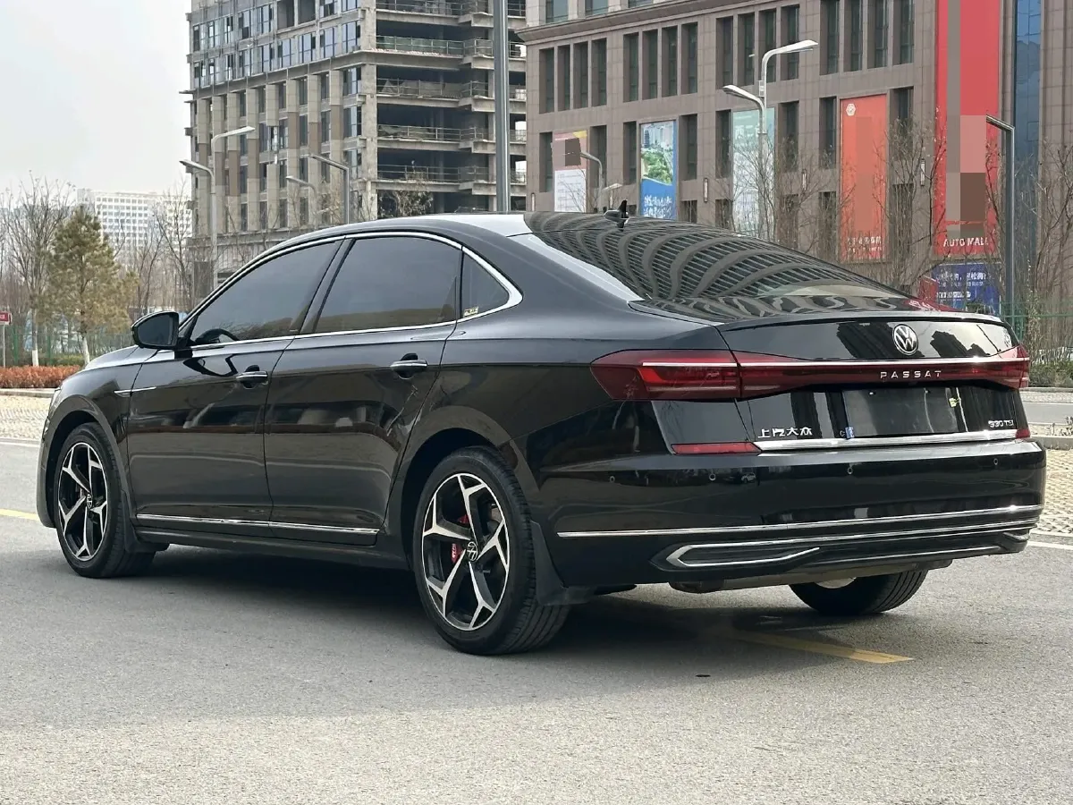 2023 Volkswagen Passat 2.0T 186HP L4 7DCT,autocango,china used car exporter,china ev exporter,chinese used car exporter,chinese used ev exporter